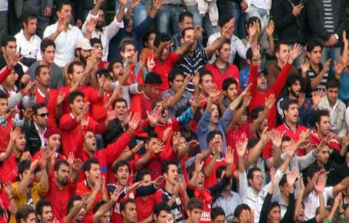 حاشیه بازی نساجی و مس کرمان